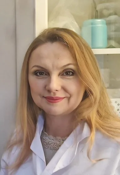 Oksana Walker, founder and tutor of the Academy